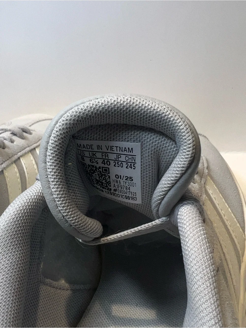 Adidas VL Court Bold Sneaker - Women's Sz 8
